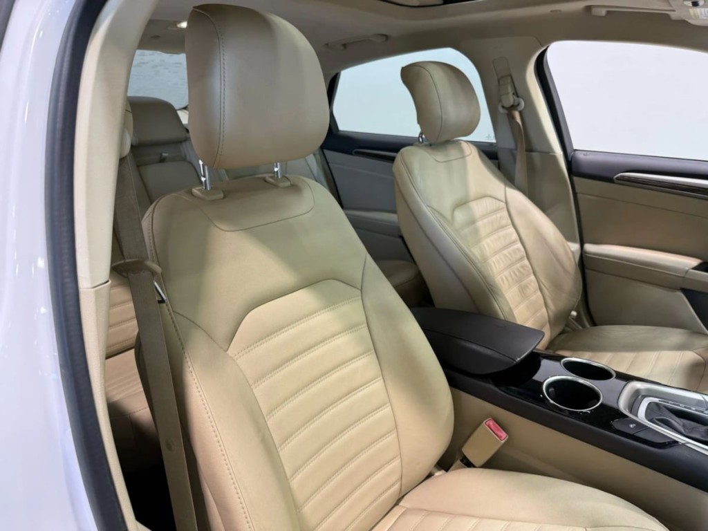 2014 Ford Fusion Image 29