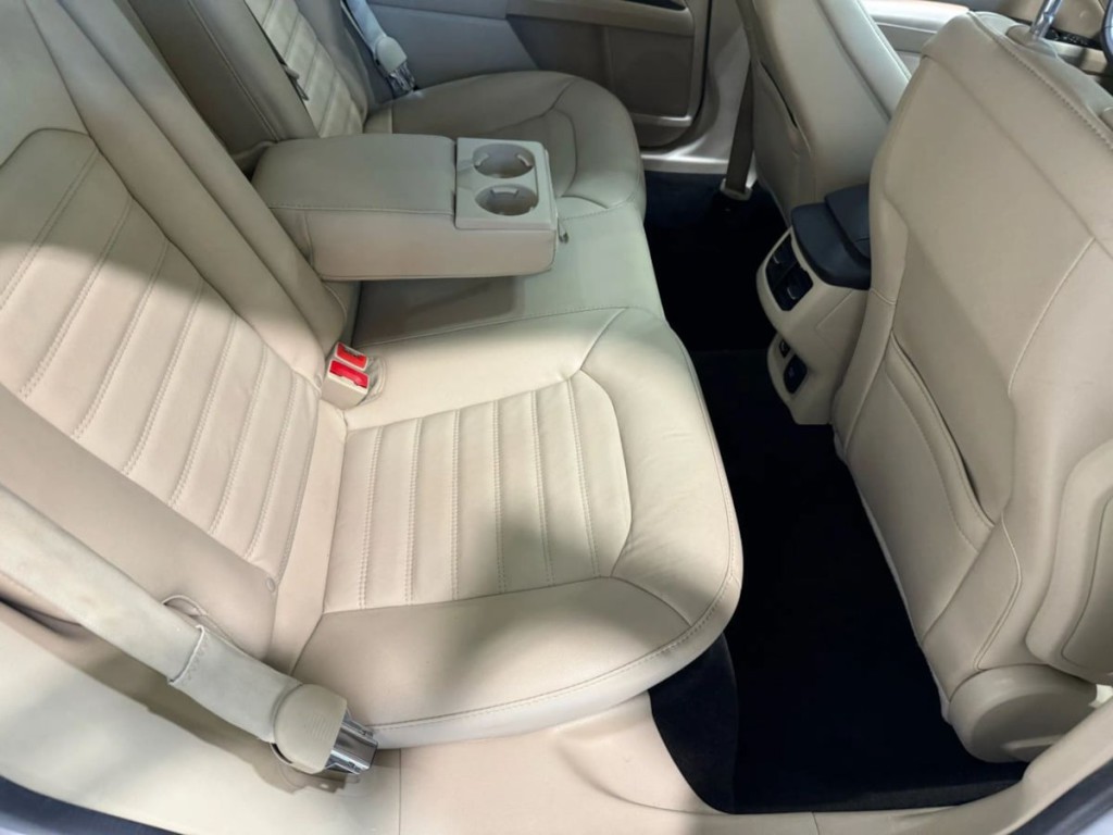 2014 Ford Fusion Image 31
