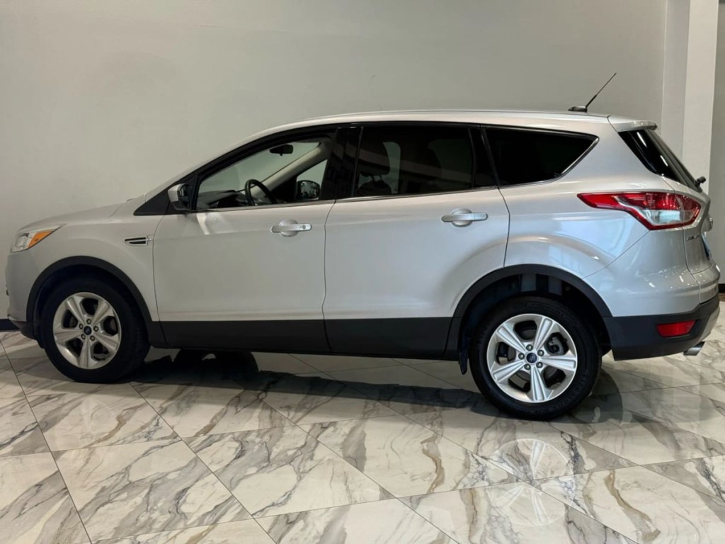 2015 Ford Escape Image 9