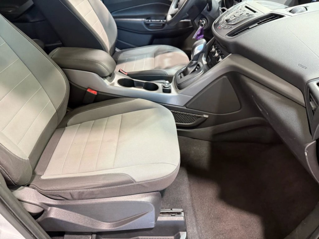 2015 Ford Escape Image 26