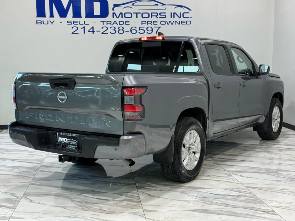 2024 Nissan Frontier Image 6