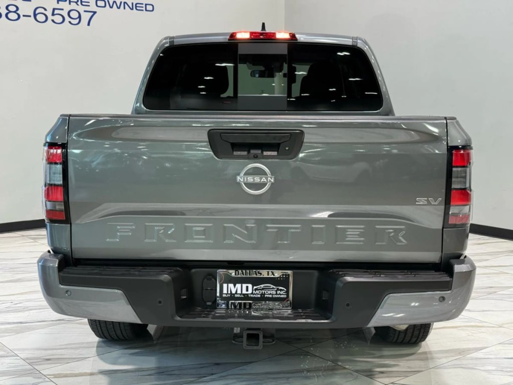 2024 Nissan Frontier Image 7
