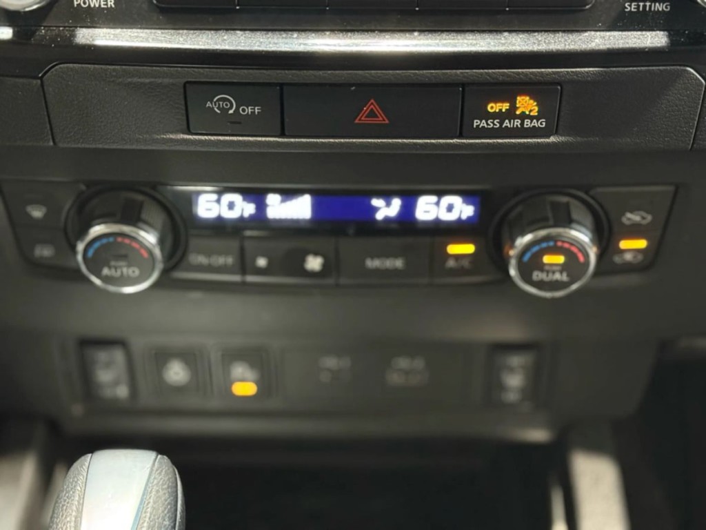 2024 Nissan Frontier Image 16
