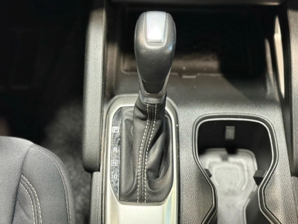 2024 Nissan Frontier Image 17