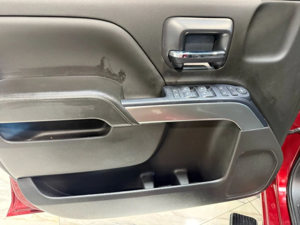 2018 Chevrolet Silverado 1500 Image 11