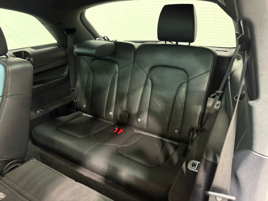 2014 Audi Q7 Image 28
