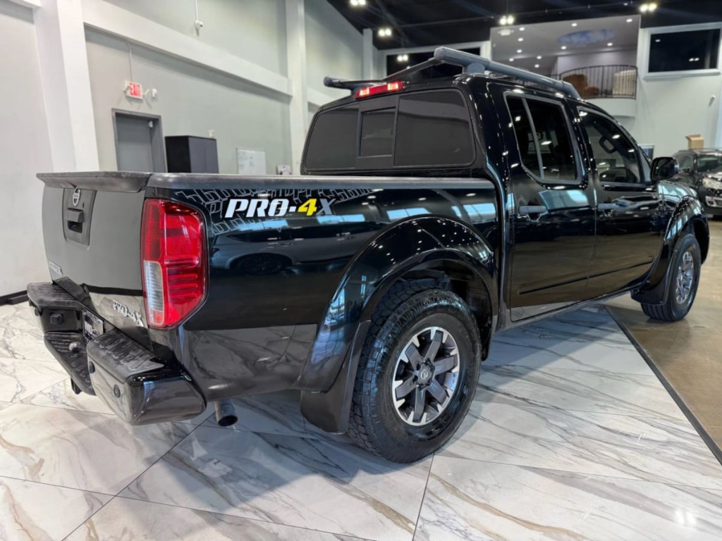 2020 Nissan Frontier Image 6
