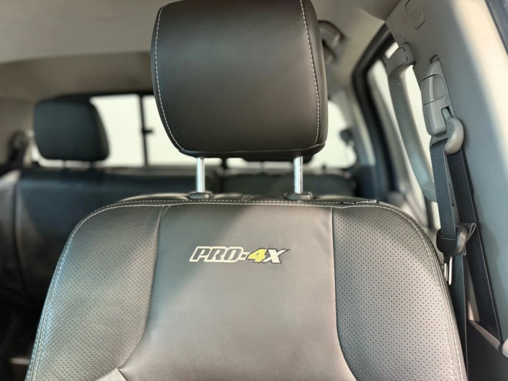 2020 Nissan Frontier Image 23