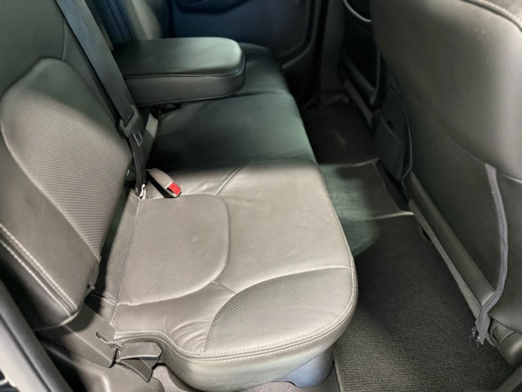2020 Nissan Frontier Image 30