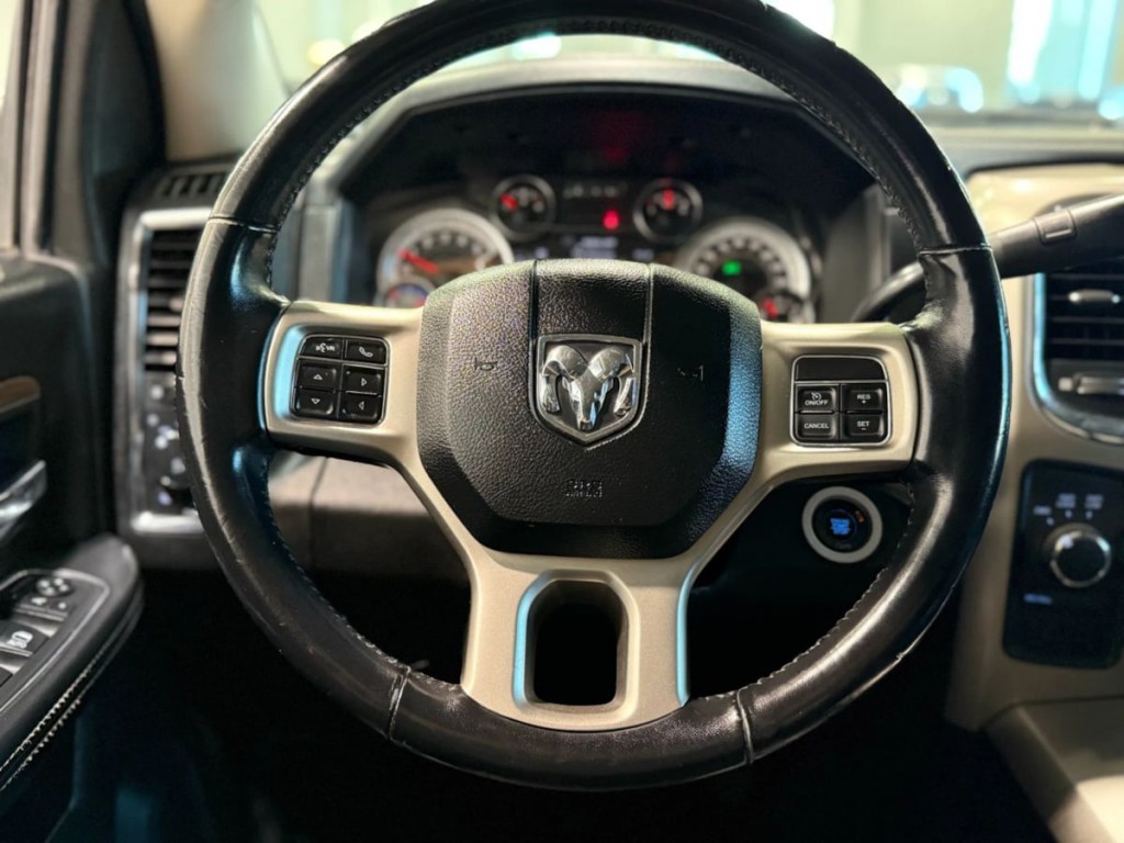 2018 RAM 3500 Image 16