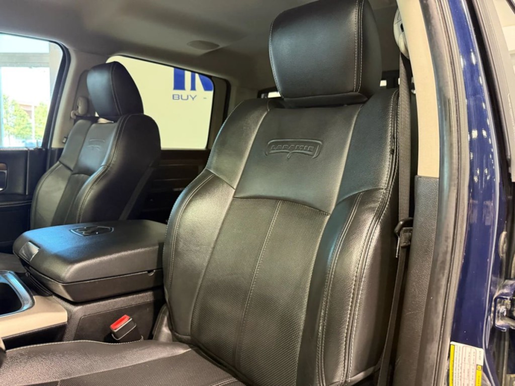 2018 RAM 3500 Image 23