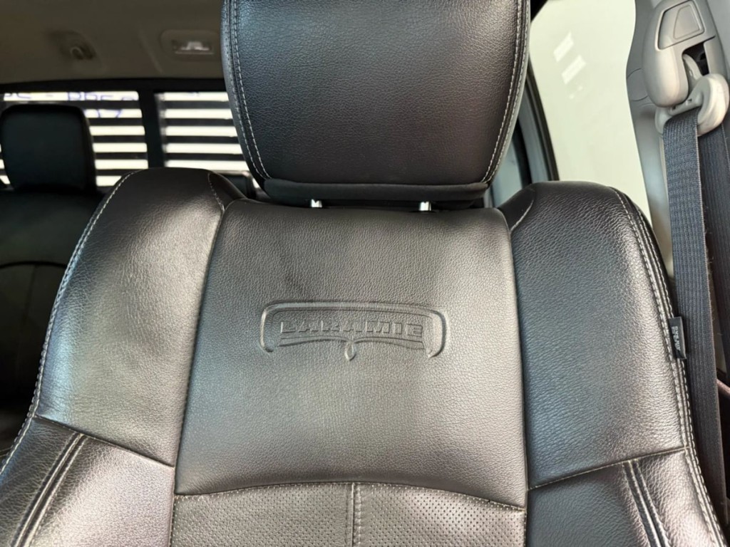 2018 RAM 3500 Image 24