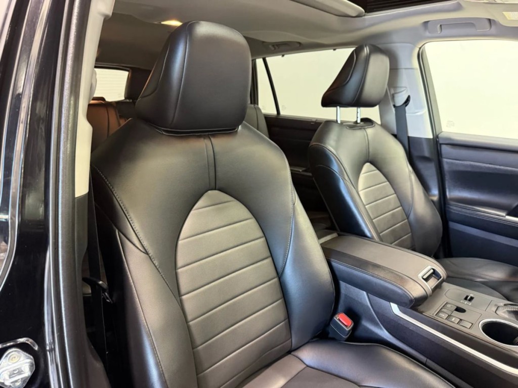 2023 Toyota Highlander Image 29