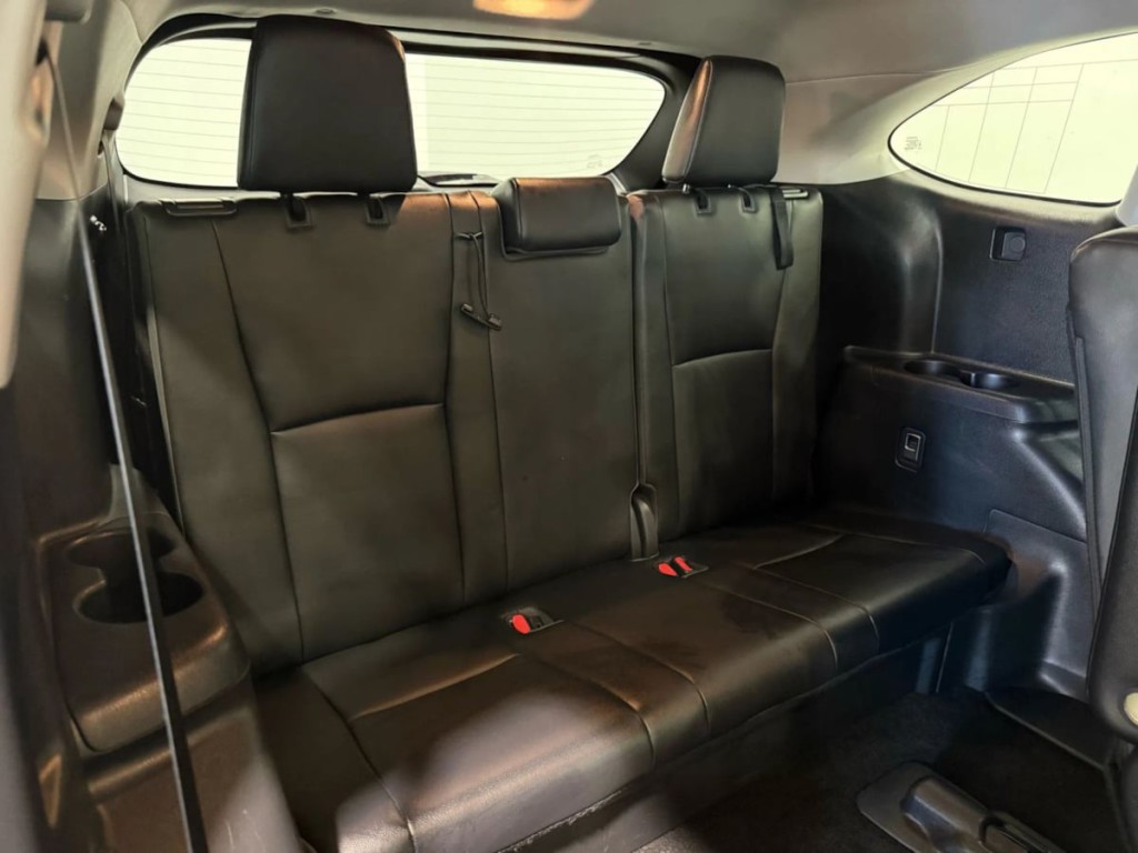 2023 Toyota Highlander Image 33