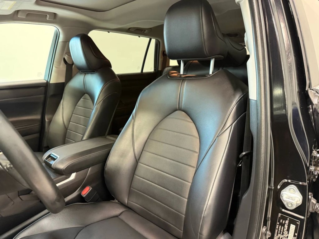 2023 Toyota Highlander Image 23