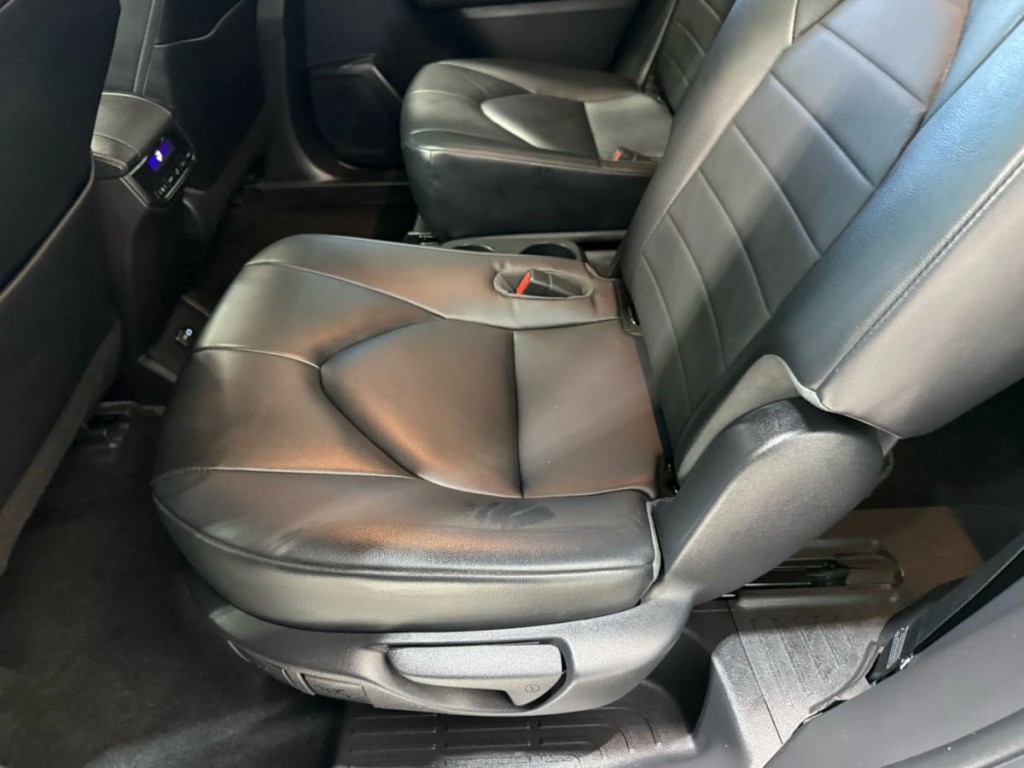 2023 Toyota Highlander Image 24