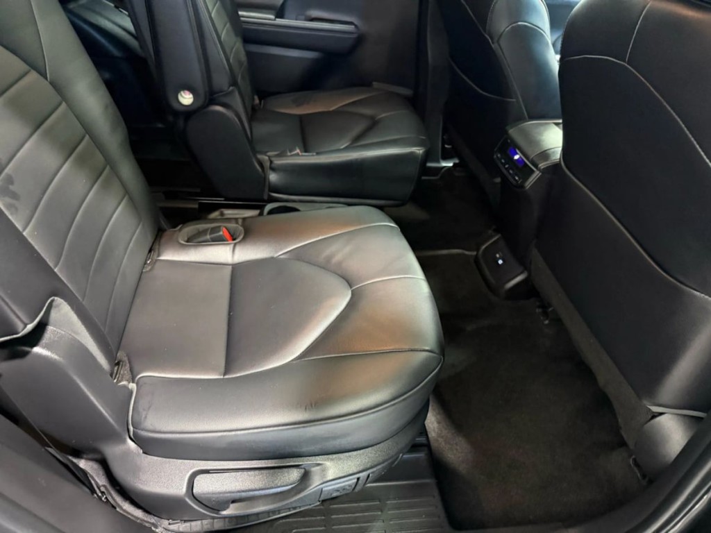 2023 Toyota Highlander Image 31