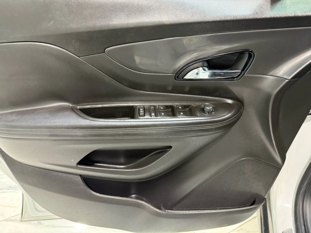 2019 Buick Enclave Image 10
