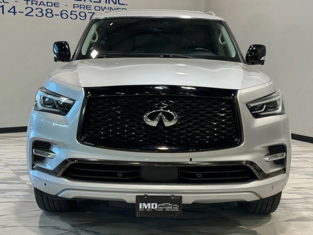 2021 INFINITI QX80 Image 3