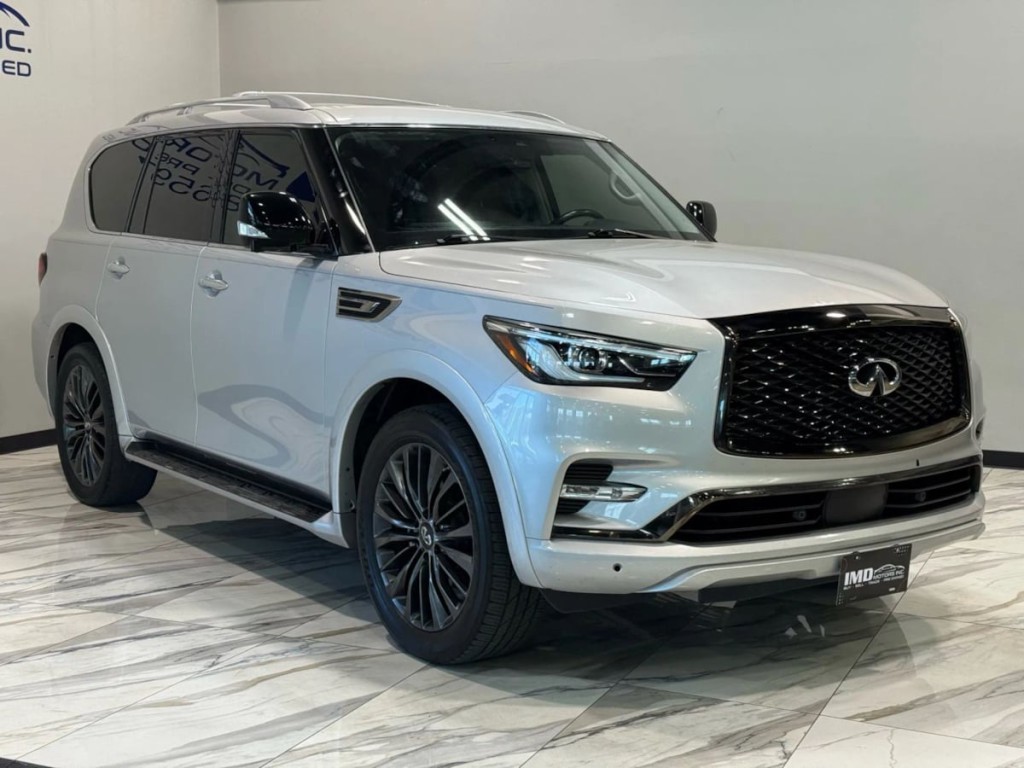 2021 INFINITI QX80 Image 4