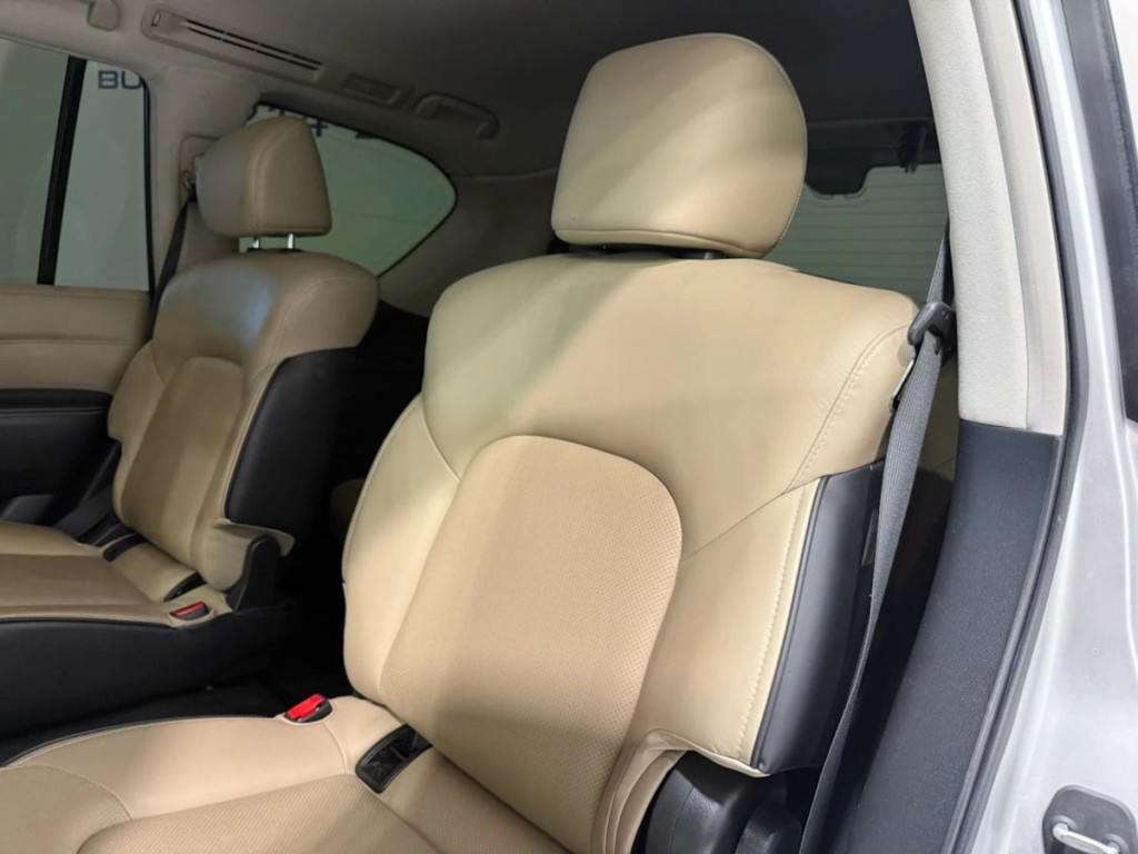 2021 INFINITI QX80 Image 27