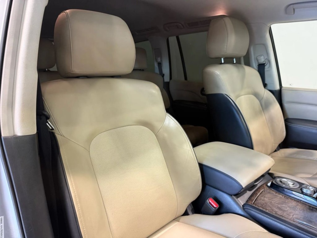 2021 INFINITI QX80 Image 31