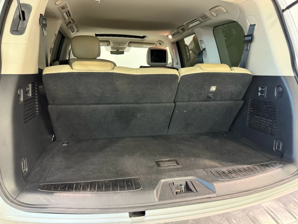 2021 INFINITI QX80 Image 37