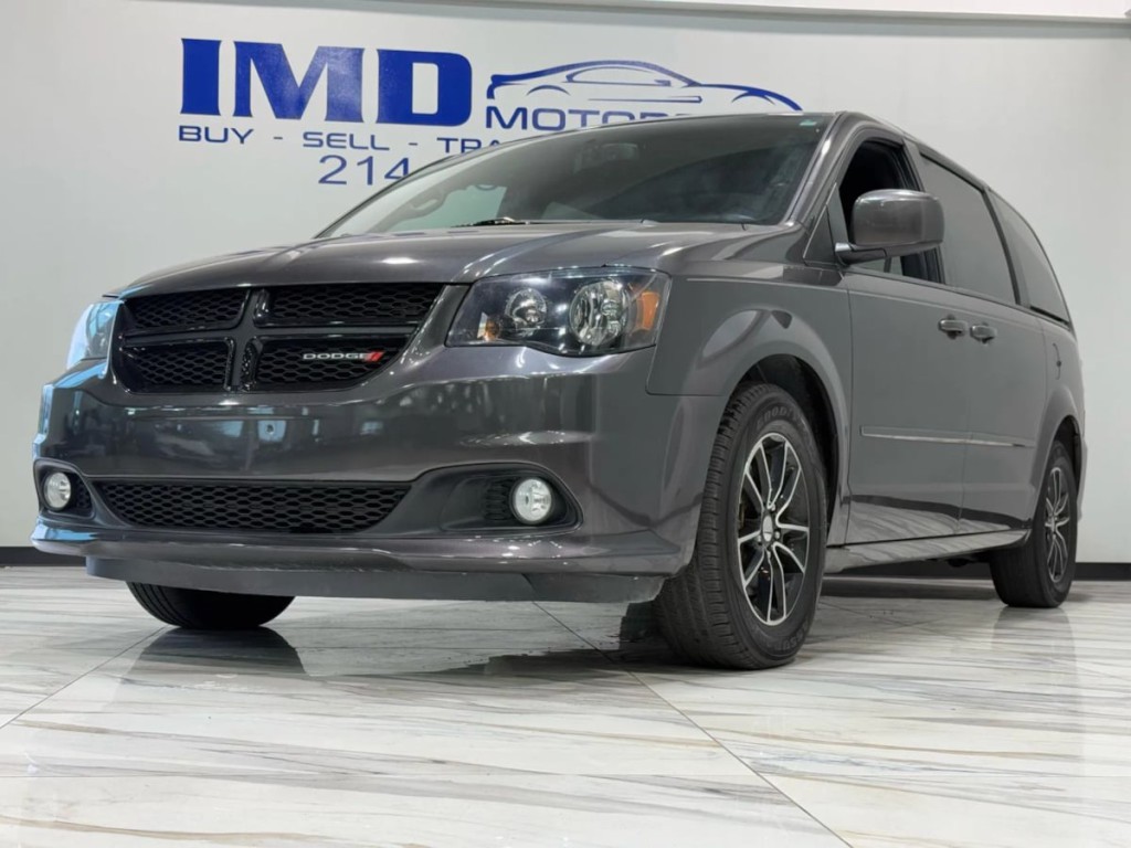 2016 Dodge Grand Caravan Image 2
