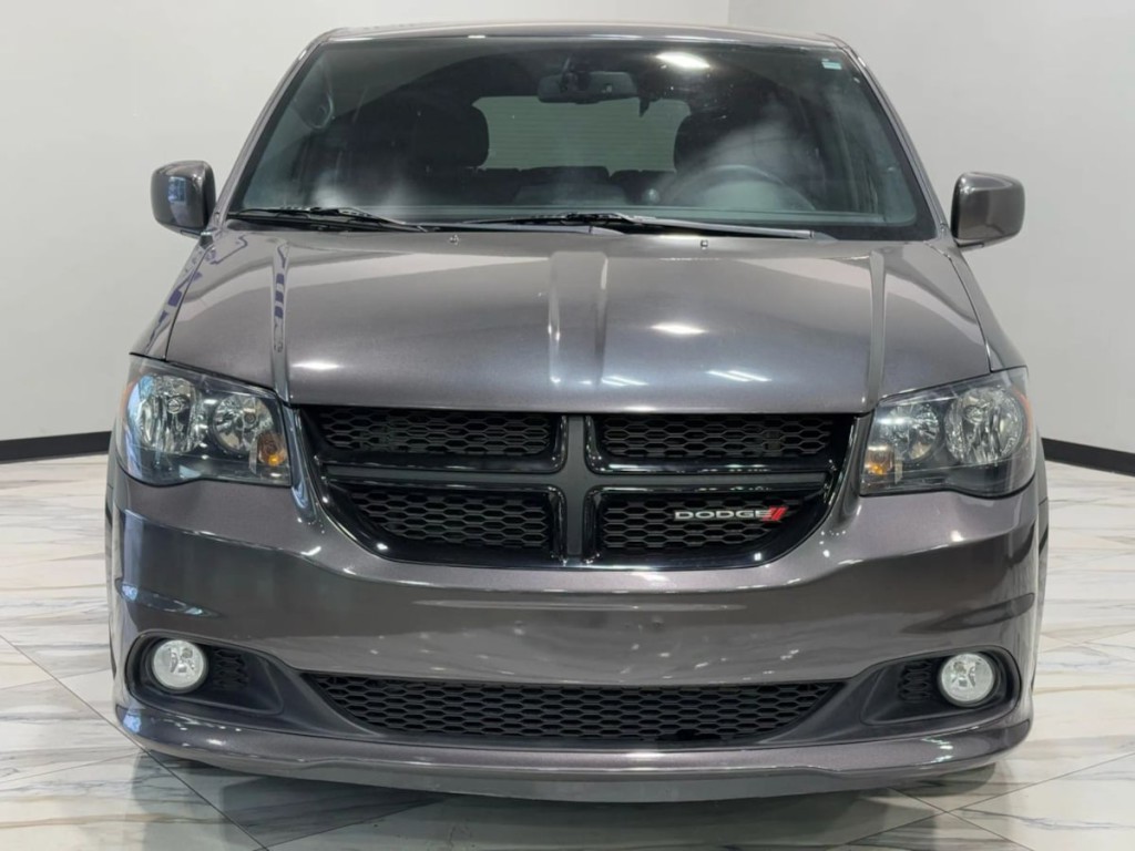 2016 Dodge Grand Caravan Image 3
