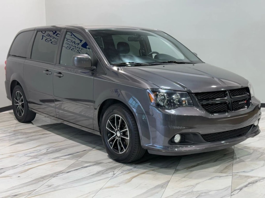 2016 Dodge Grand Caravan Image 4