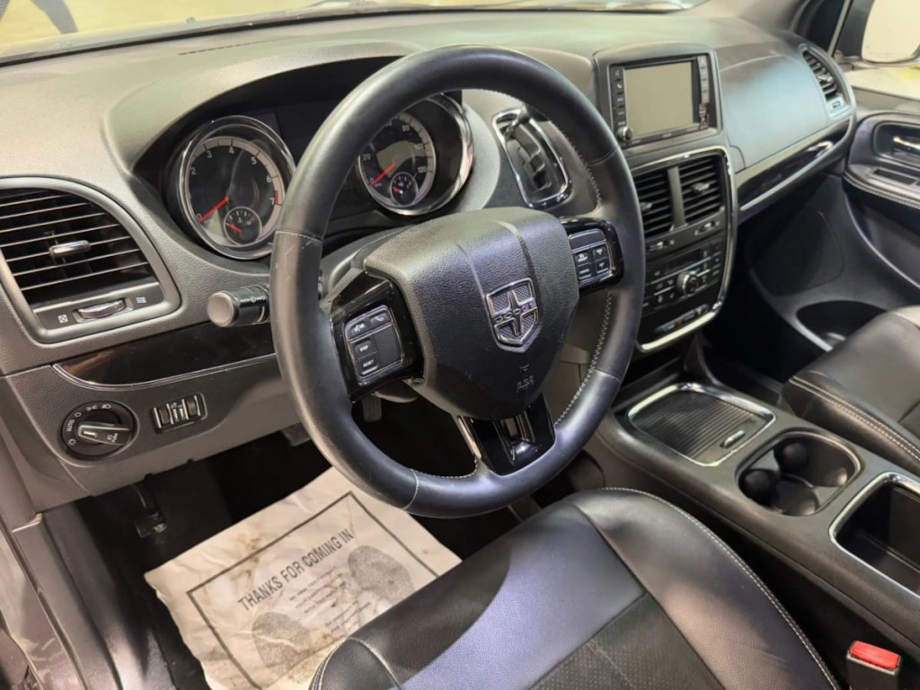 2016 Dodge Grand Caravan Image 10