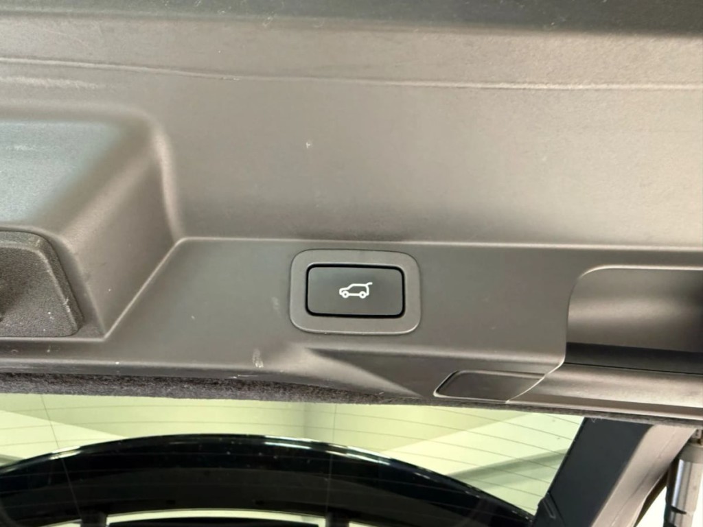 2019 Land Rover Range Rover Sport Image 38