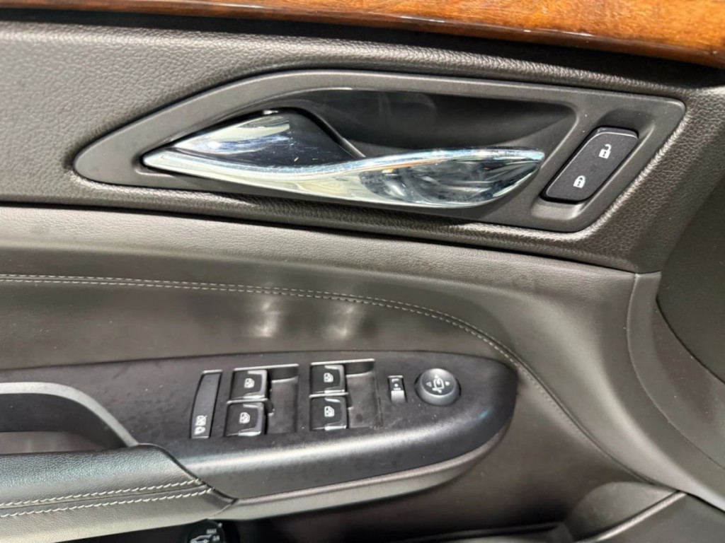 2014 Cadillac SRX Image 11