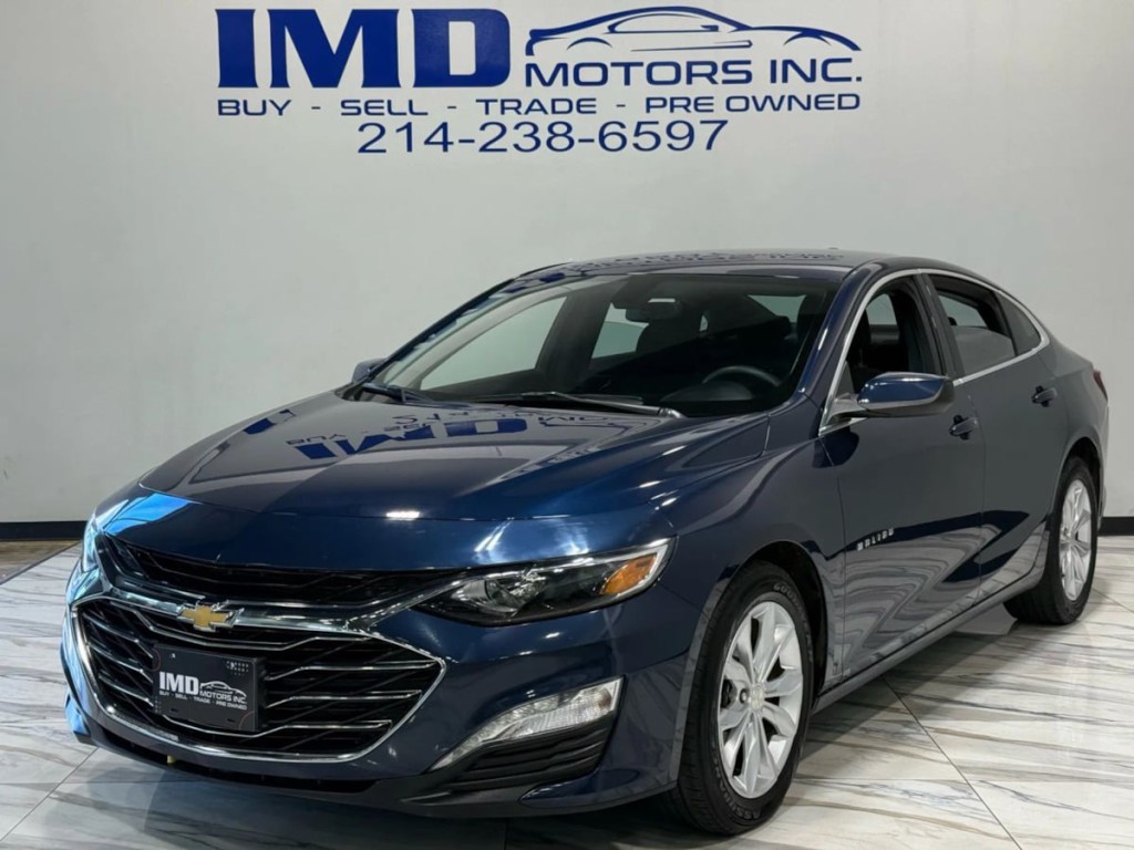 2022 Chevrolet Malibu Image 1