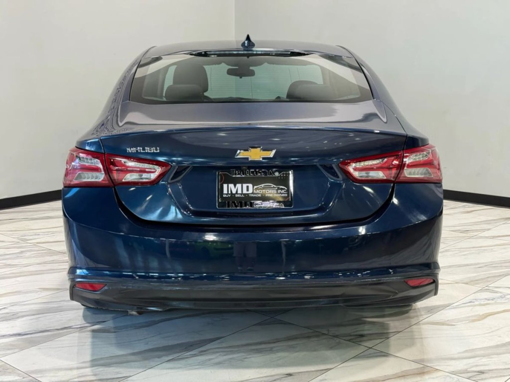 2022 Chevrolet Malibu Image 7