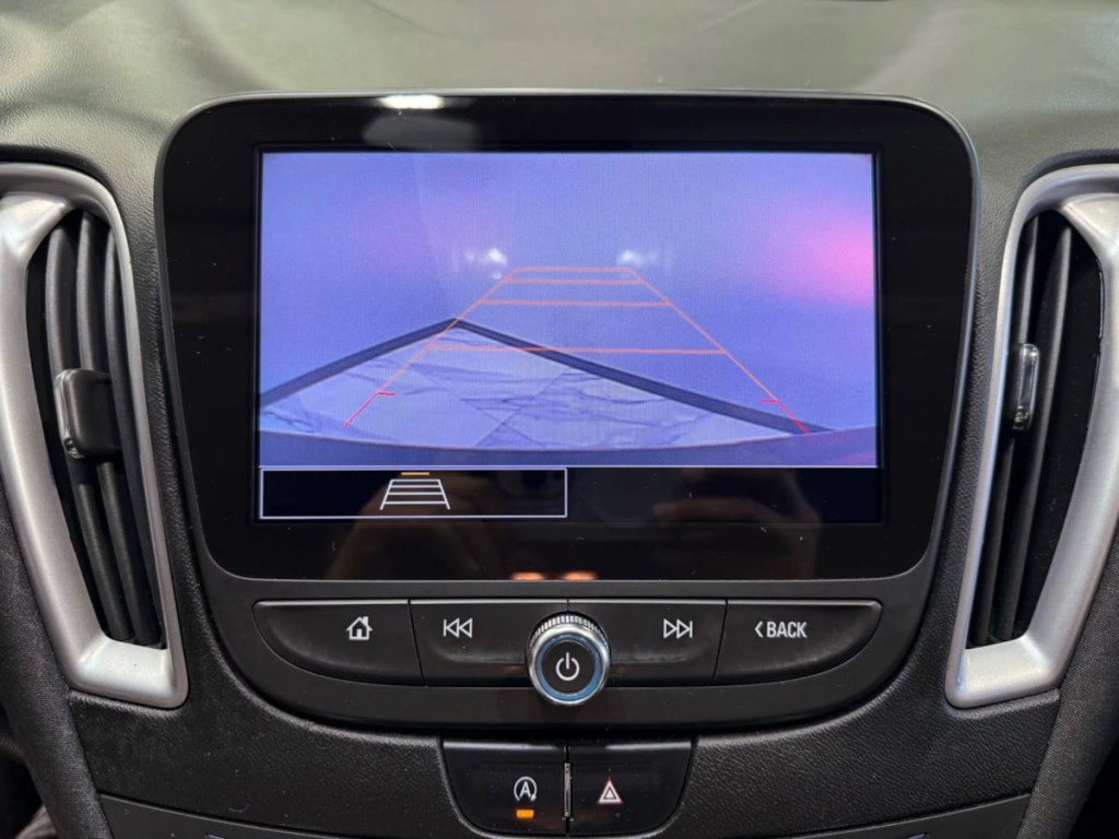2022 Chevrolet Malibu Image 19
