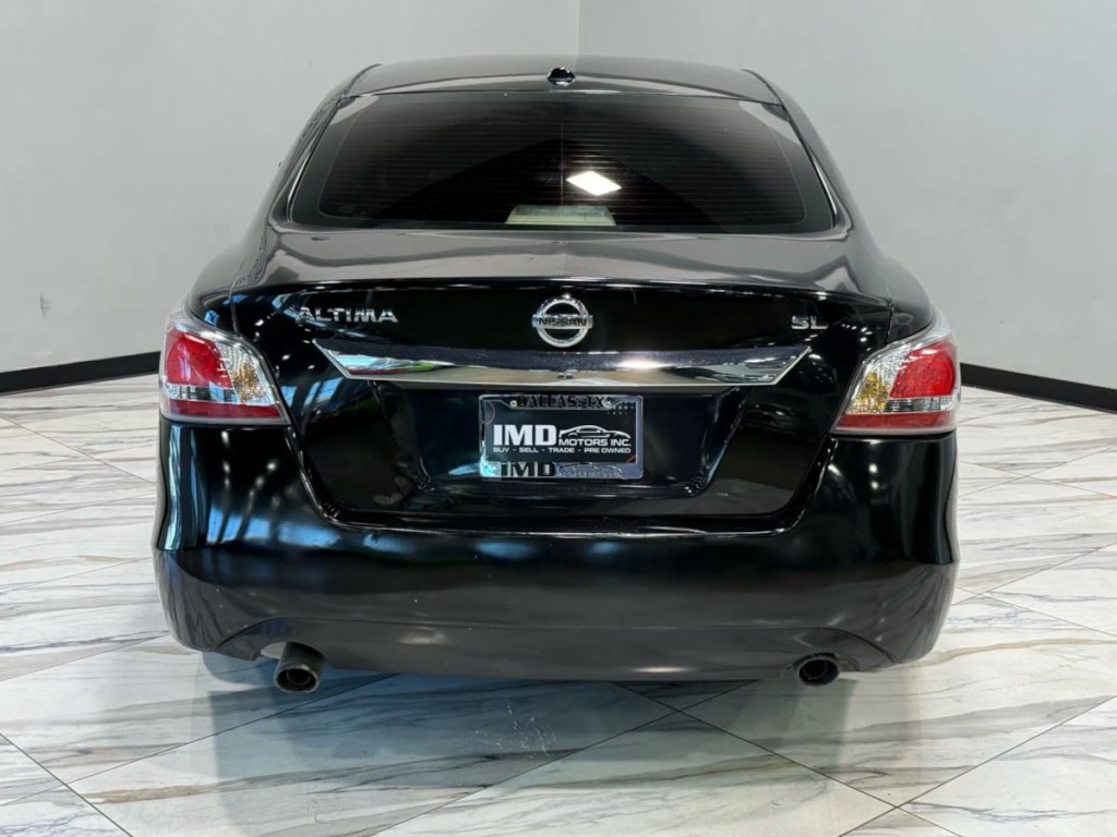 2015 Nissan Altima Image 7