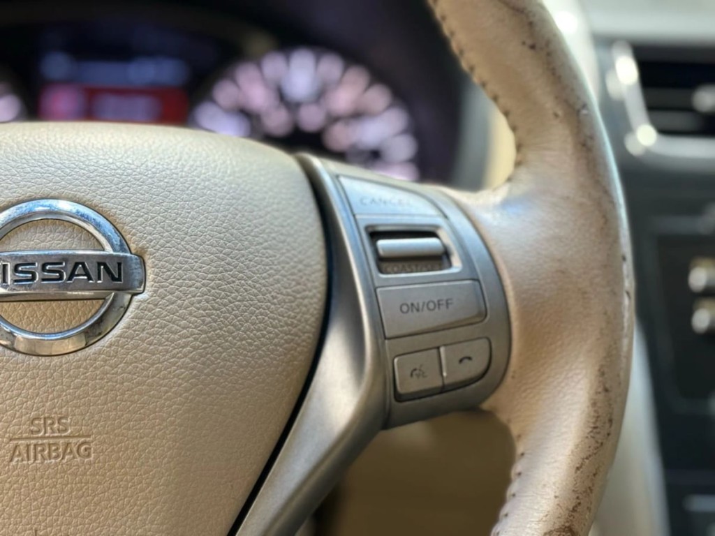 2015 Nissan Altima Image 18