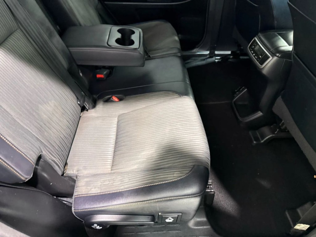2018 Toyota Highlander Image 29
