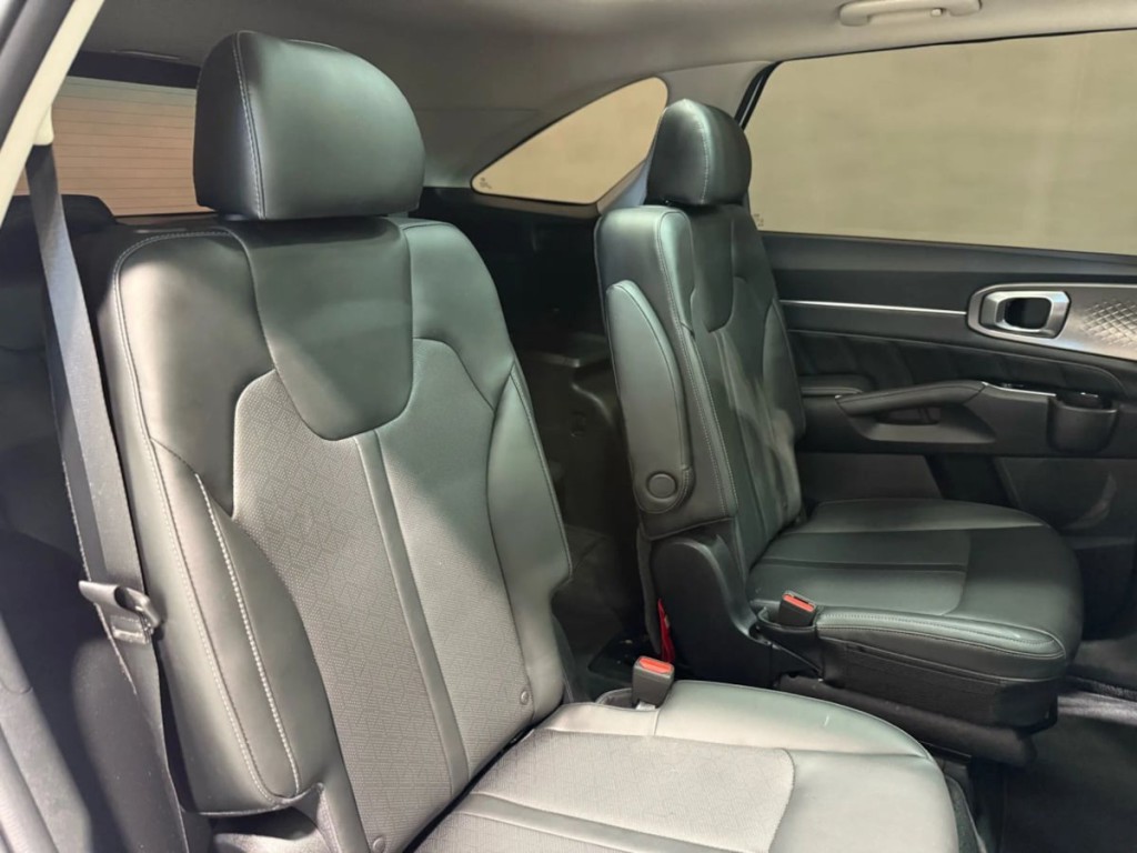 2021 Kia Sorento Image 33
