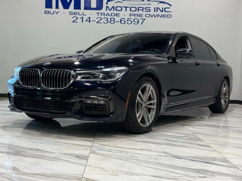 2018 BMW 7 Series Image 2