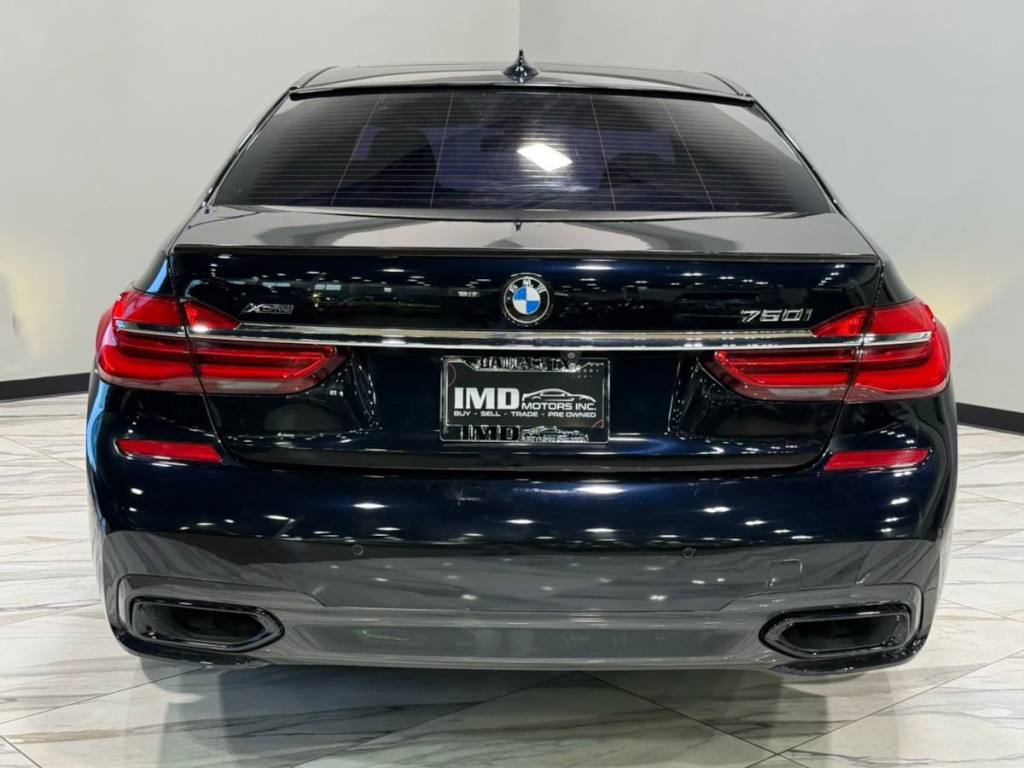 2018 BMW 7 Series Image 7