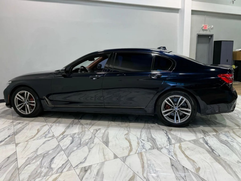 2018 BMW 7 Series Image 9