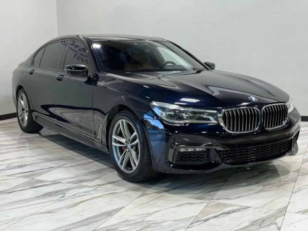 2018 BMW 7 Series Image 5
