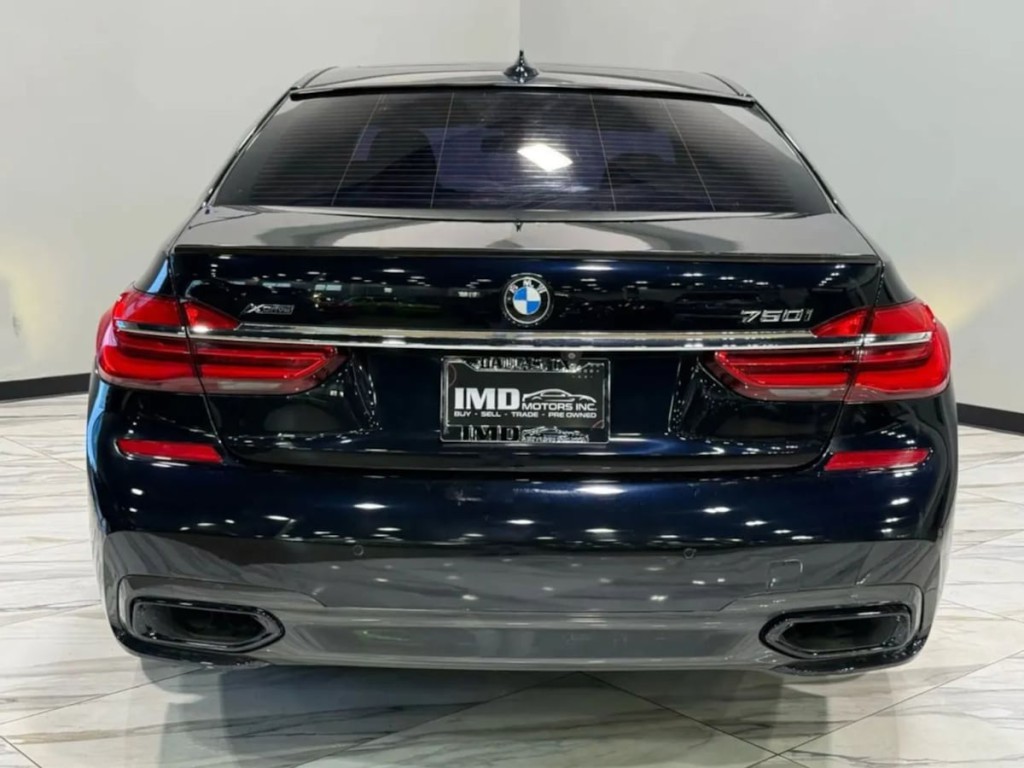 2018 BMW 7 Series Image 8