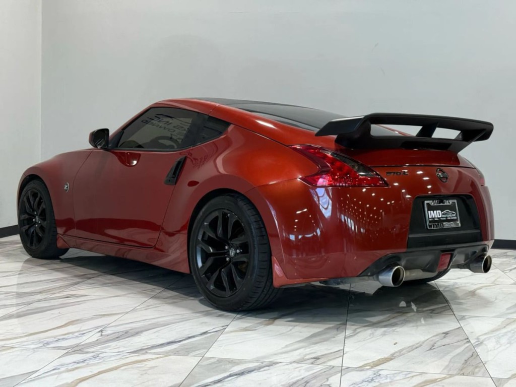 2014 Nissan 370Z Image 8
