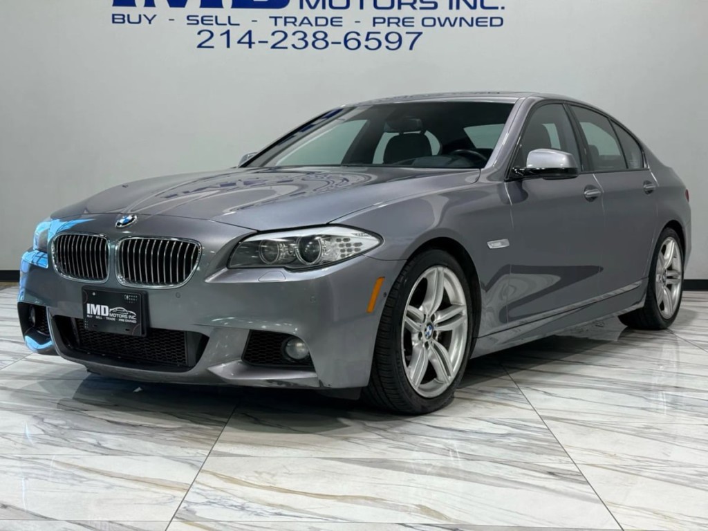 2013 BMW 5 Series Image 2