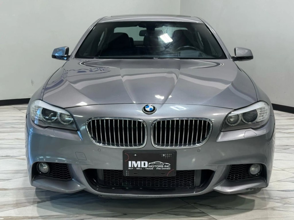 2013 BMW 5 Series Image 3