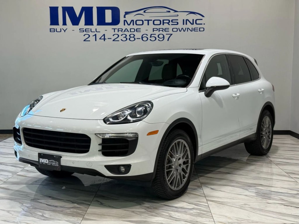 2015 Porsche Cayenne Image 1