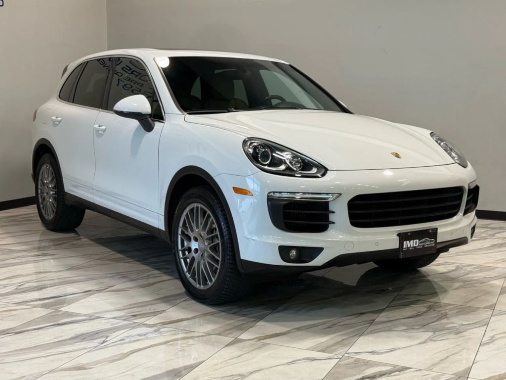 2015 Porsche Cayenne Image 4